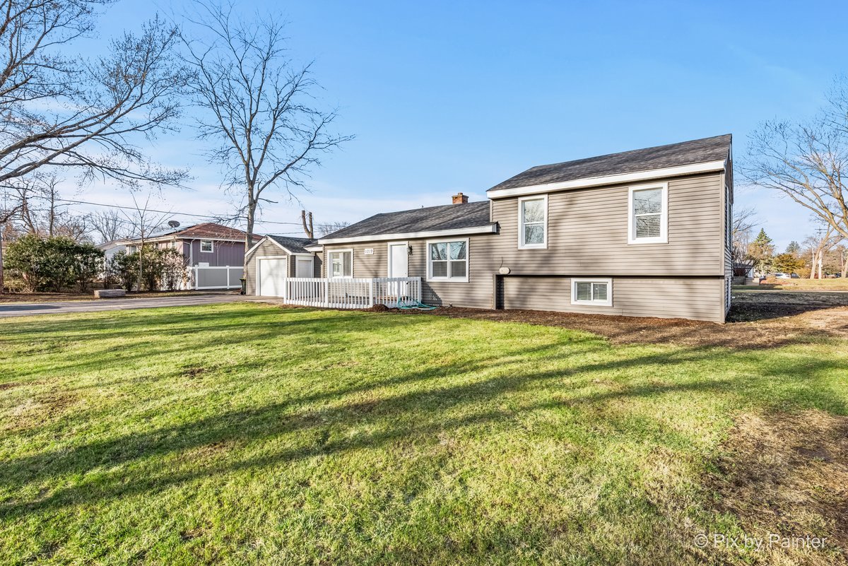 1019 Maple Street Lake In The Hills, IL 60156 - Photo 28 of 31