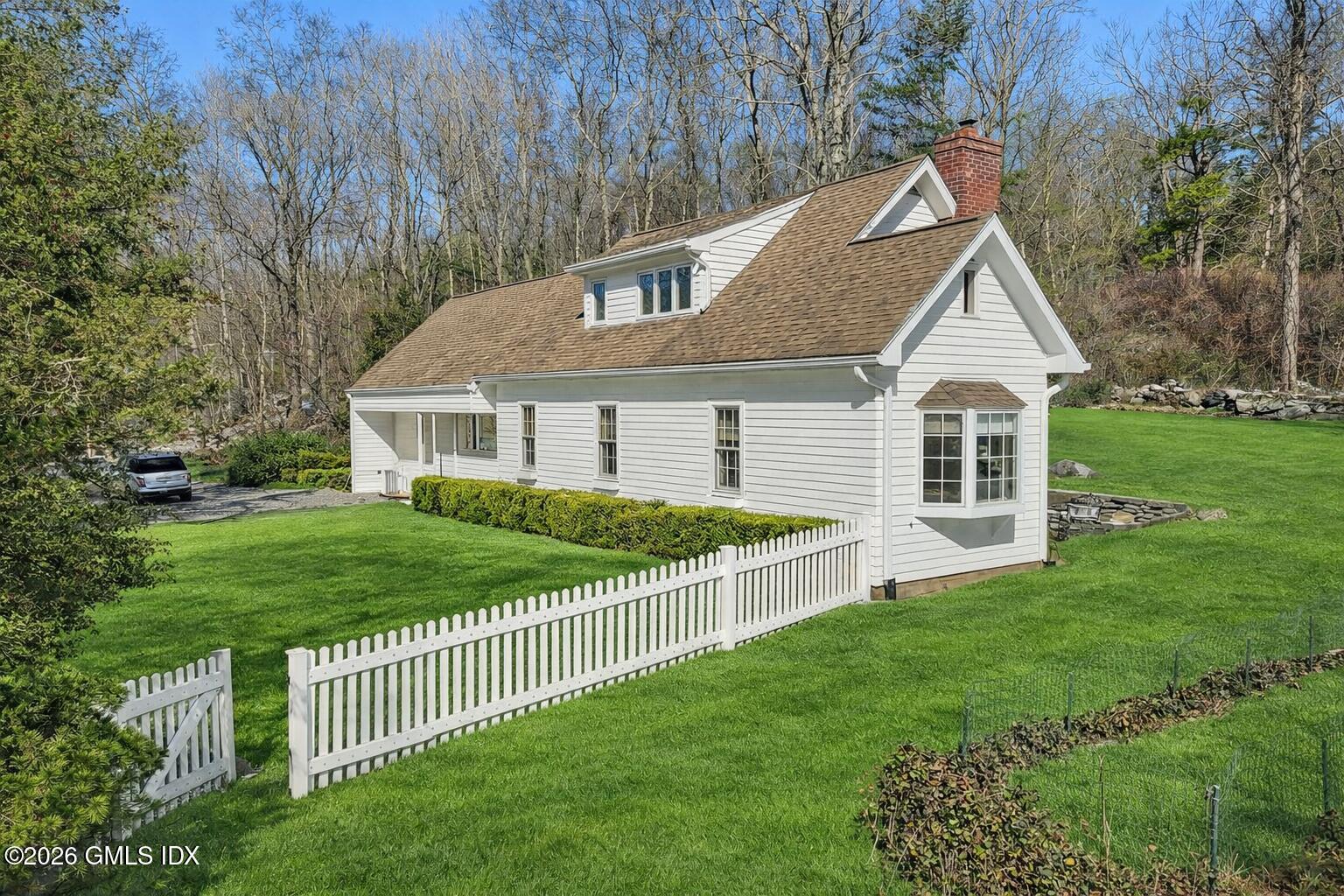 189 Riversville Road Greenwich, CT 06831 - Photo 2 of 24 7FAC3DC5-38C0-434C-AD95-68E2614B32A9