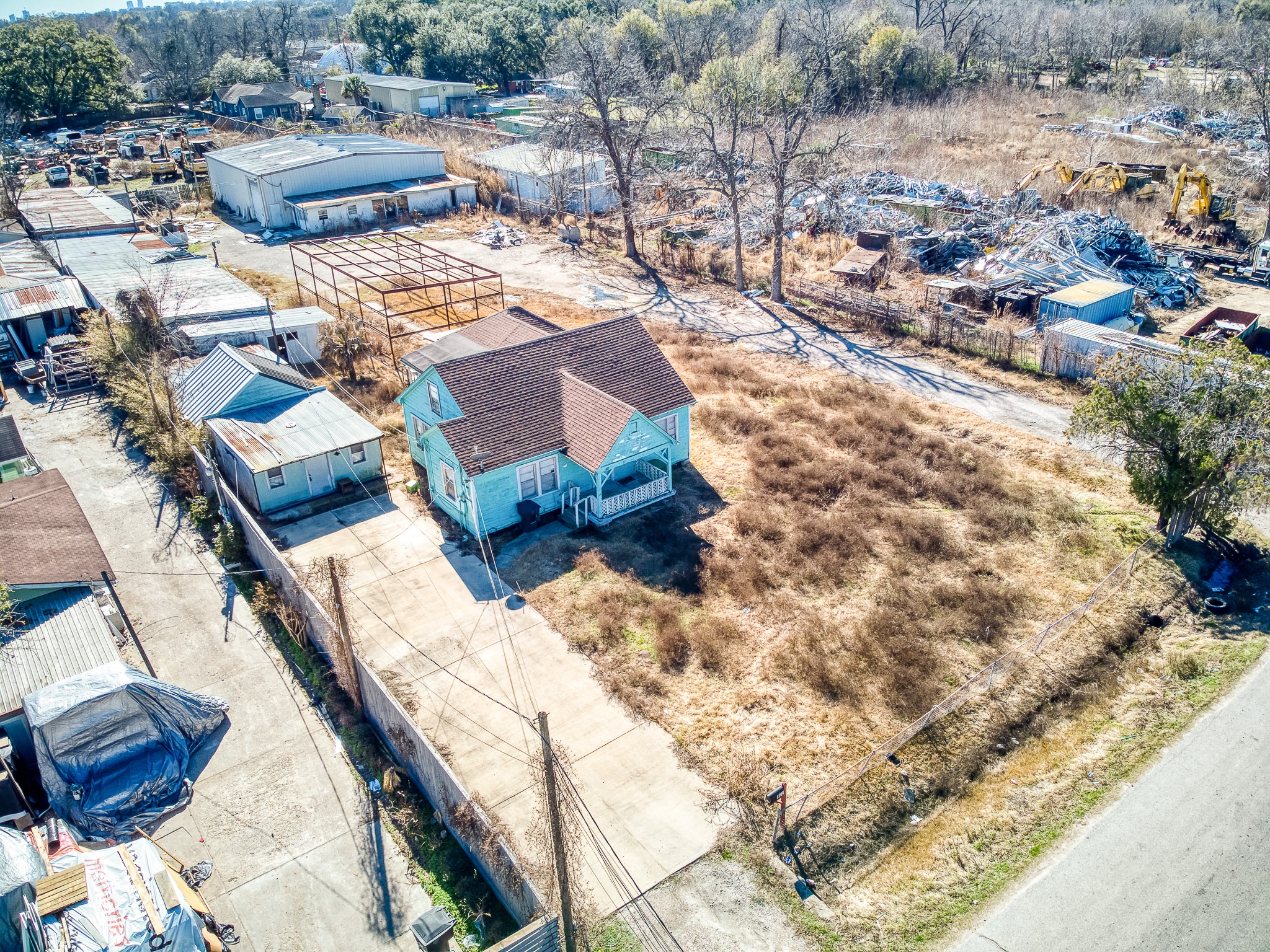 302 East Rogers Street Houston, TX 77022 - Photo 13 of 26