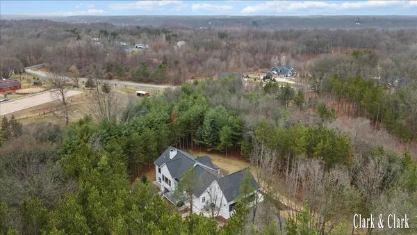 $1,250,000 | 10660 Kissing Ridge Drive Southeast, Lowell, MI 49331