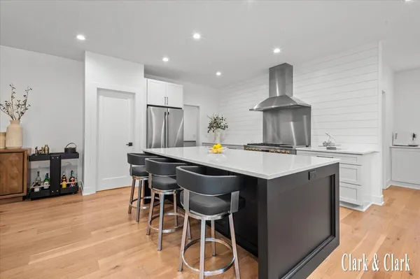 $1,250,000 | 10660 Kissing Ridge Drive Southeast, Lowell, MI 49331