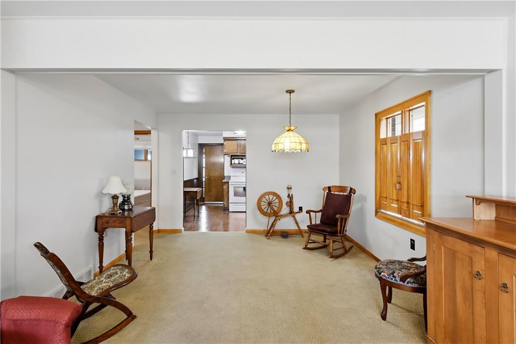 469 Ohio Avenue Rochester, PA 15074 - Photo 9 of 25 Gallery Image 9