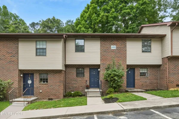 $169,900 | 440 Tammy Drive, Unit 4, Powell, TN 37849
