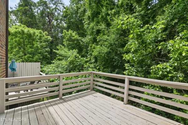 $169,900 | 440 Tammy Drive, Unit 4, Powell, TN 37849