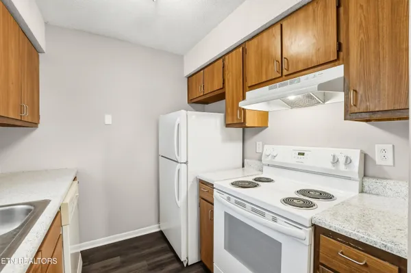 $169,900 | 440 Tammy Drive, Unit 4, Powell, TN 37849