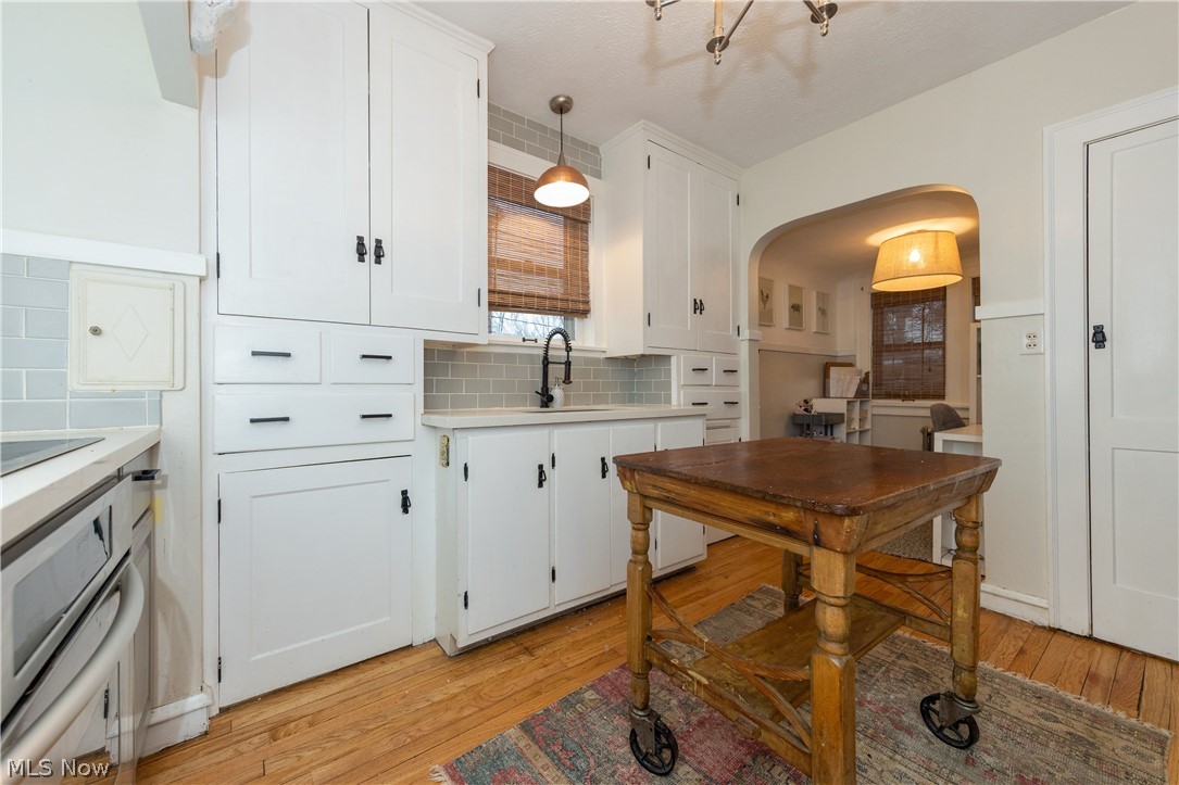 2495 Eaton Road Cleveland, OH 44118 - Photo 8 of 33 Gallery Image 8