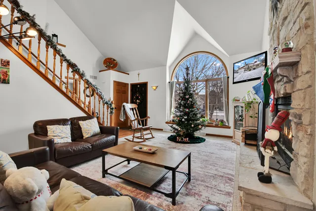 $465,000 | 8529 Golden Lake Court, Franklin, WI 53132