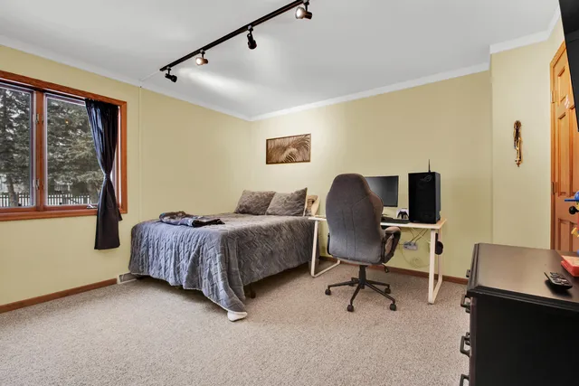 $465,000 | 8529 Golden Lake Court, Franklin, WI 53132