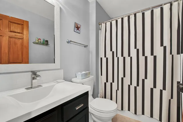 $465,000 | 8529 Golden Lake Court, Franklin, WI 53132