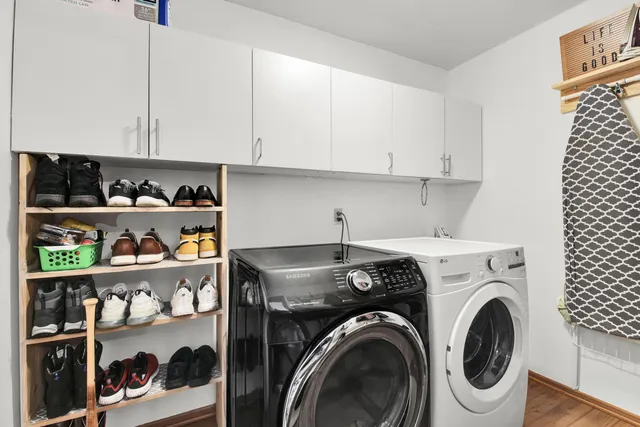 $465,000 | 8529 Golden Lake Court, Franklin, WI 53132