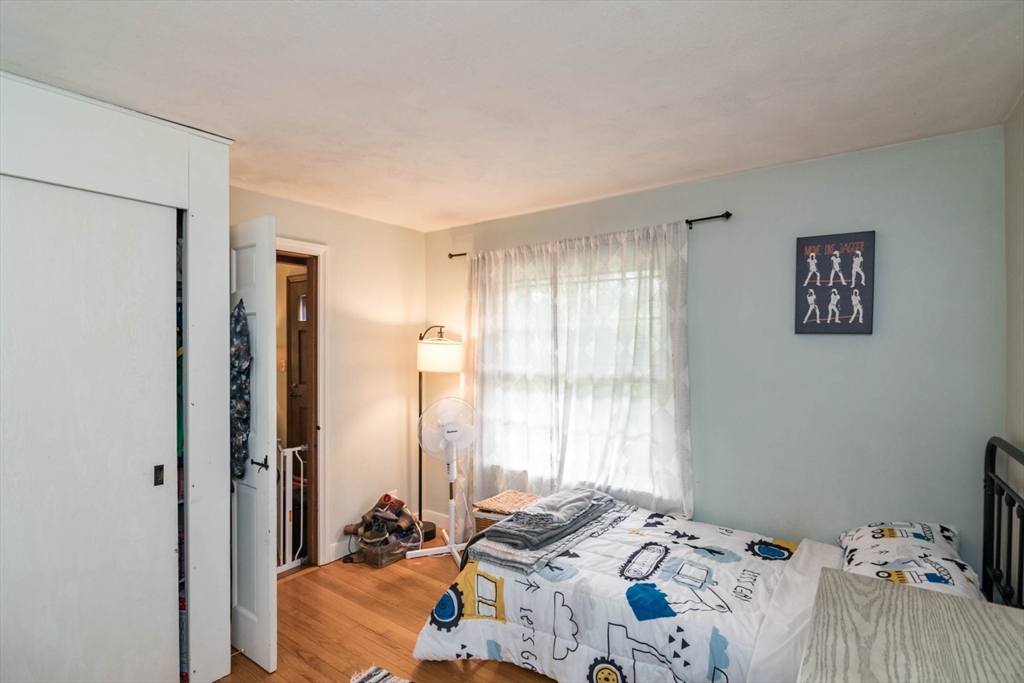 132 Shutesbury Road Leverett, MA 01054 - Photo 15 of 23 Gallery Image 15