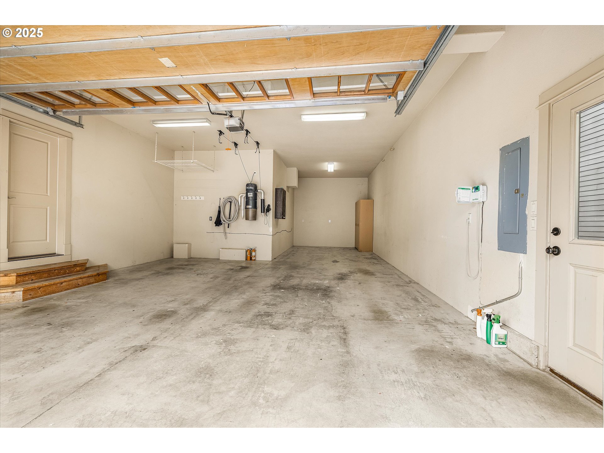 14697 Southeast Poppy Hills Drive Happy Valley, OR 97086 - Photo 29 of 48 a view of a livingroom with wooden floor