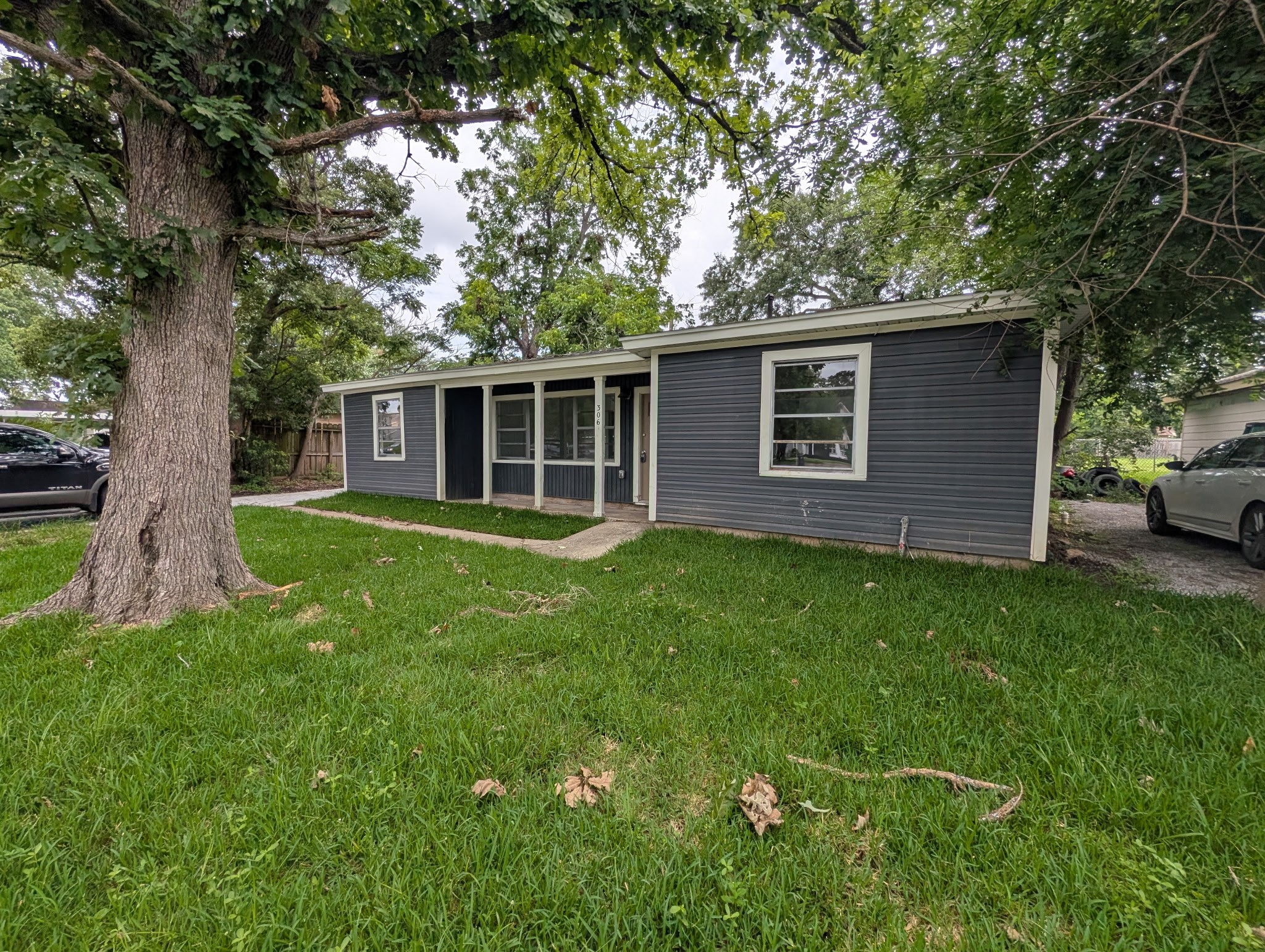 306 Allendale Road Pasadena, TX 77502 - Photo 1 of 17