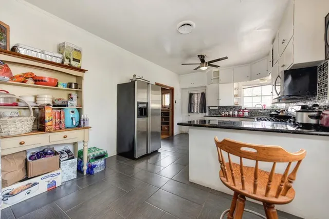 $1,370,000 | 1655 Los Robles Boulevard, Sacramento, CA 95838