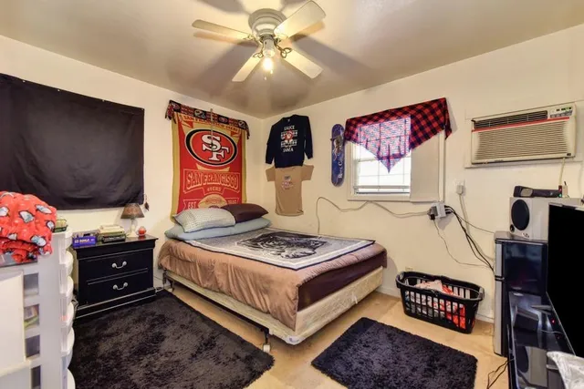 $1,370,000 | 1655 Los Robles Boulevard, Sacramento, CA 95838