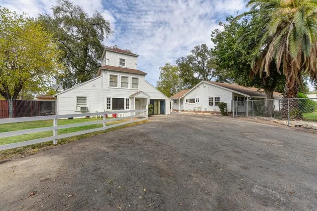 $1,370,000 | 1655 Los Robles Boulevard, Sacramento, CA 95838