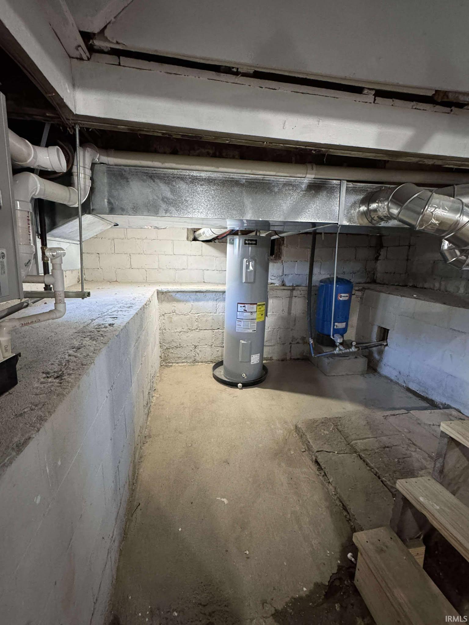 2564 South Lima Road Kendallville, IN 46755 - Photo 14 of 27