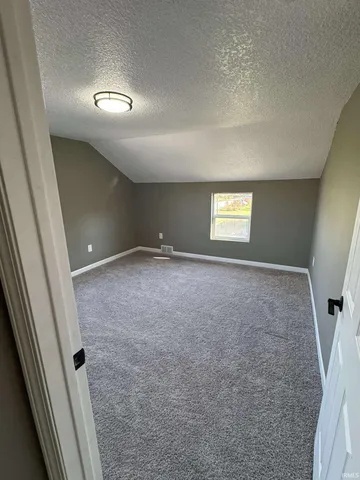 $189,500 | 2564 South Lima Road, Kendallville, IN 46755