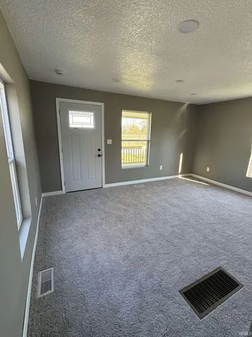 $189,500 | 2564 South Lima Road, Kendallville, IN 46755