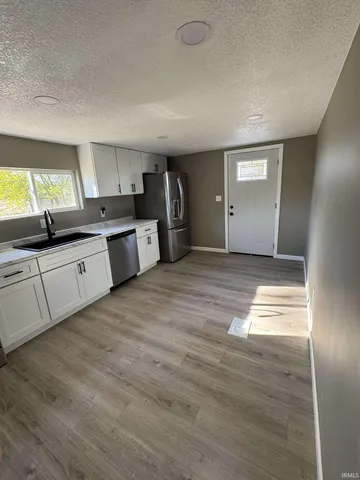 $189,500 | 2564 South Lima Road, Kendallville, IN 46755