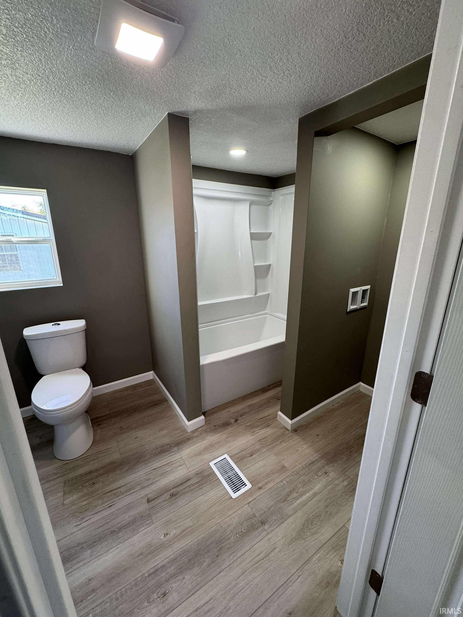 2564 South Lima Road Kendallville, IN 46755 - Photo 27 of 27