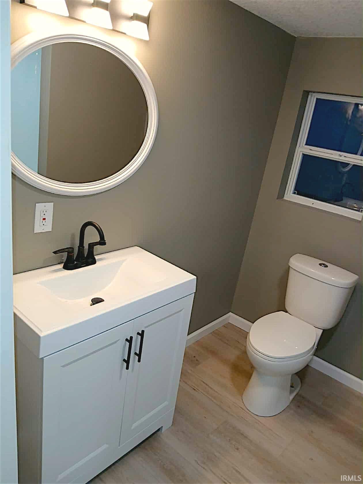 2564 South Lima Road Kendallville, IN 46755 - Photo 9 of 27