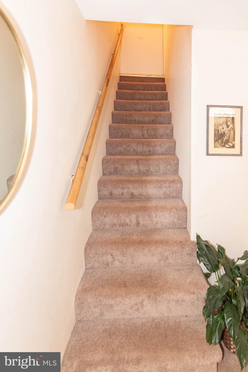 7316 Greenbank Road Baltimore, MD 21220 - Photo 35 of 87 a view of entryway