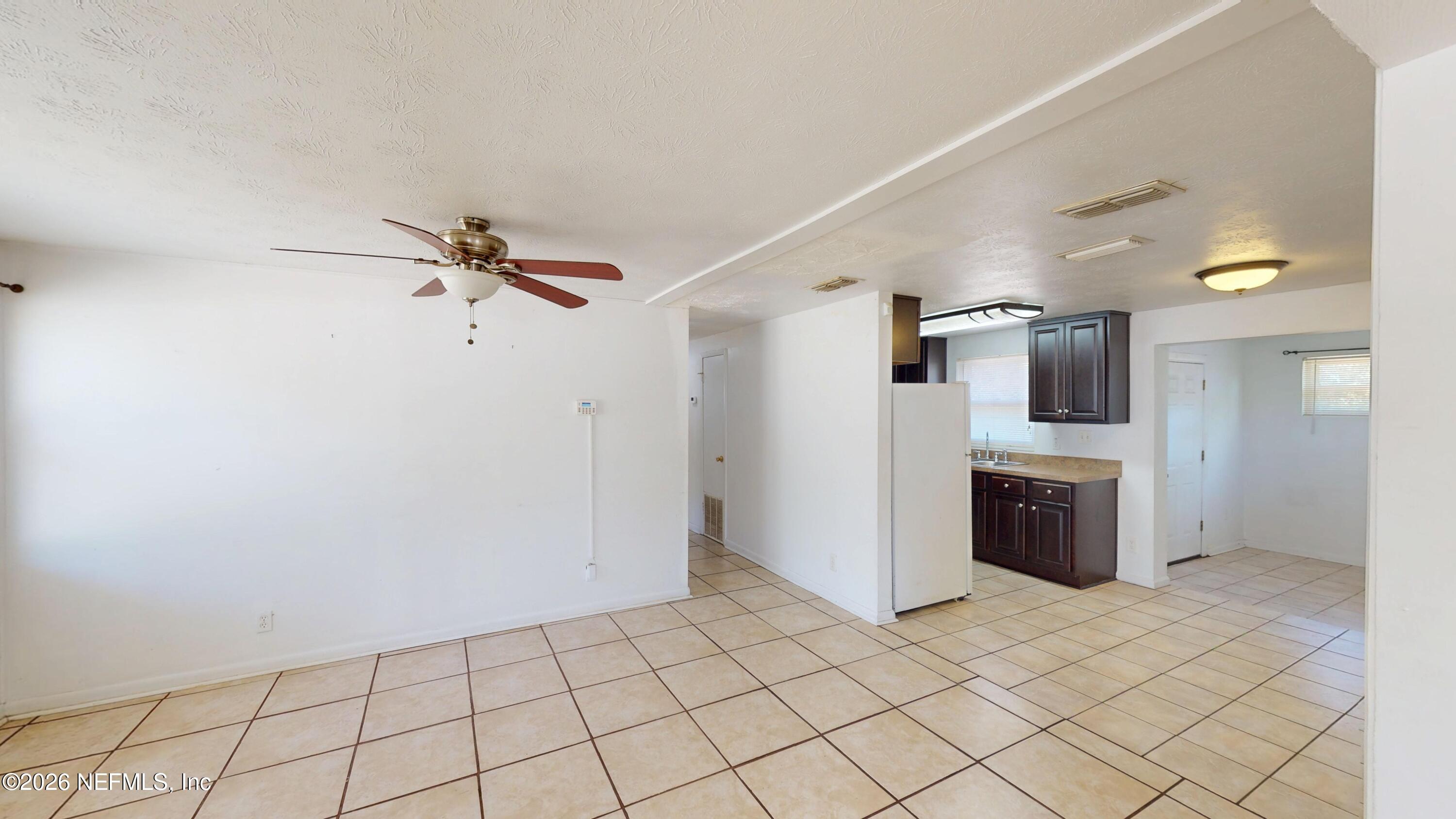 370 Gwinnett Road Orange Park, FL 32073 - Photo 2 of 15 370-Gwinnett-Rd-03232026_095509