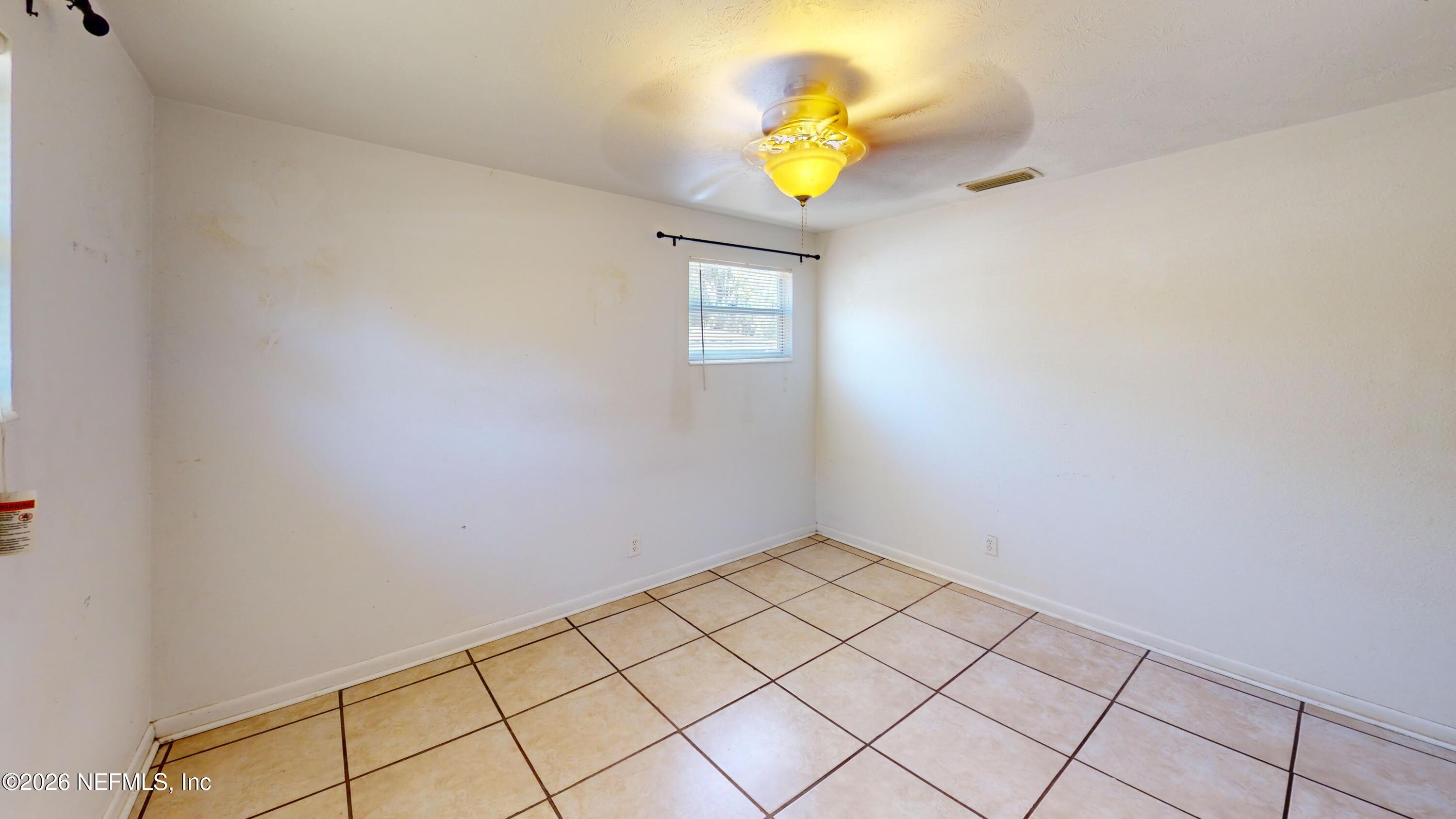 370 Gwinnett Road Orange Park, FL 32073 - Photo 9 of 15 370-Gwinnett-Rd-Bedroom 4
