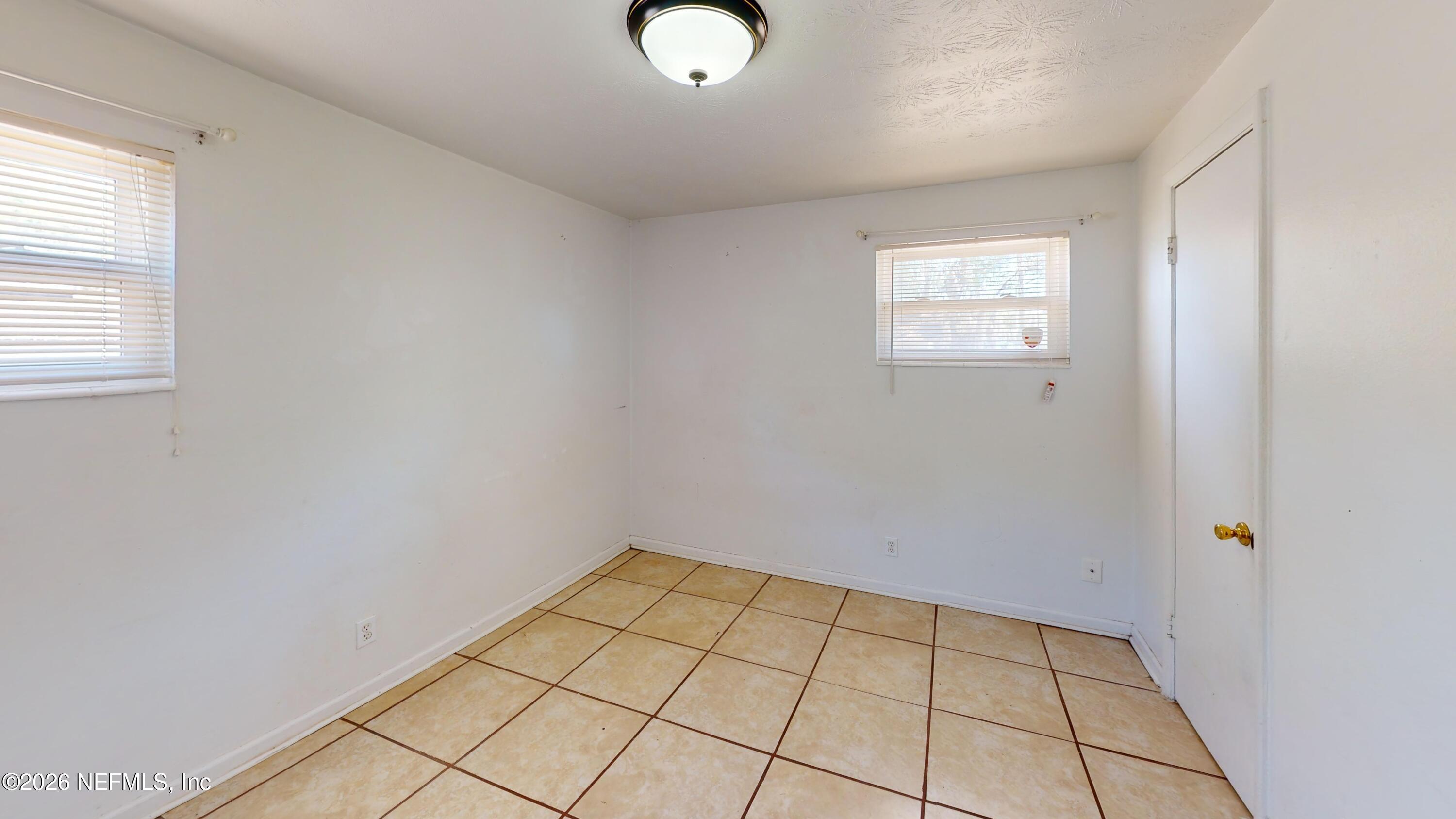 370 Gwinnett Road Orange Park, FL 32073 - Photo 10 of 15 370-Gwinnett-Rd-Bedroom