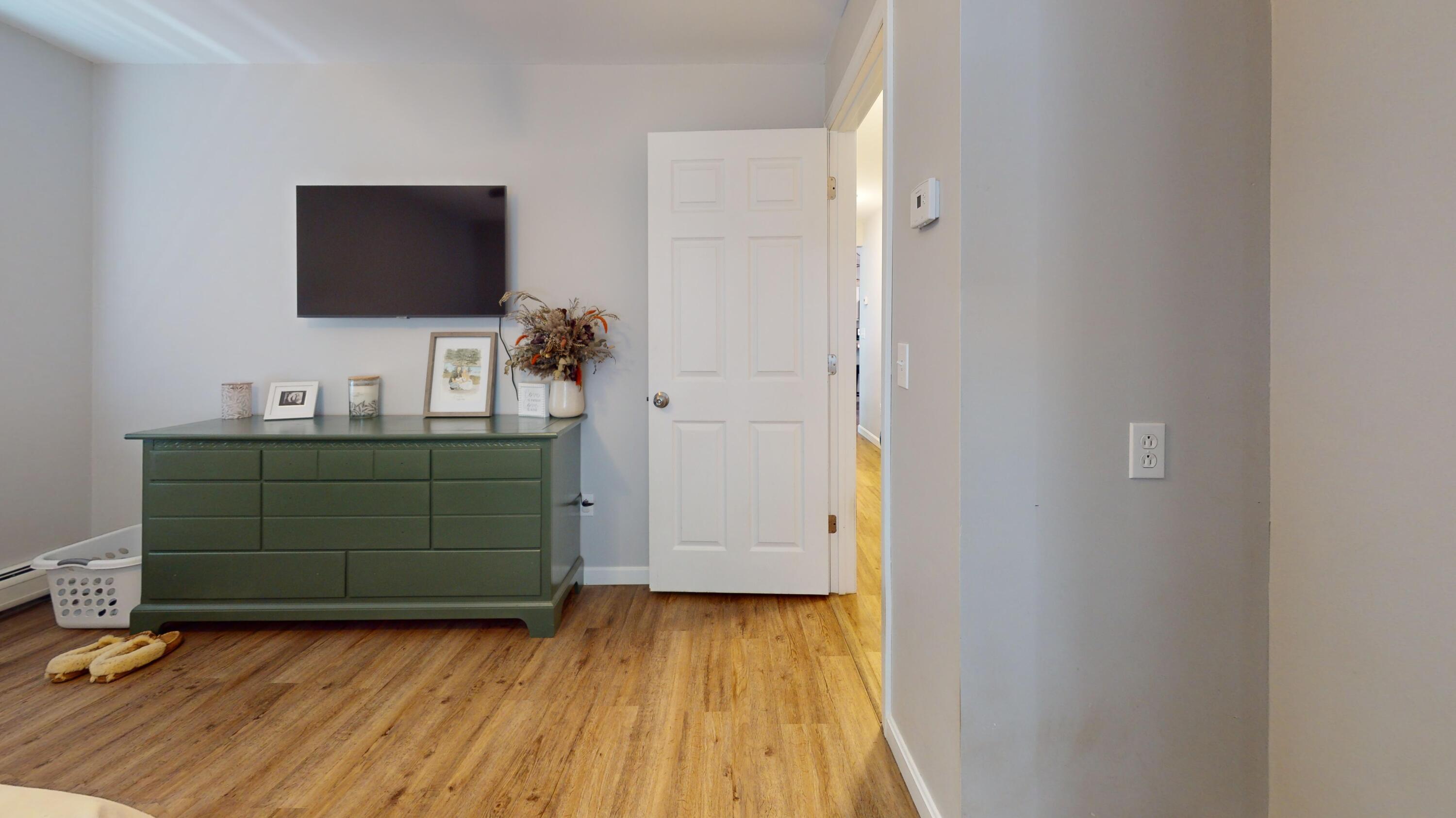 247 Lee Road Lincoln, ME 04457 - Photo 17 of 39 247-Lee-Rd-Bedroom 3