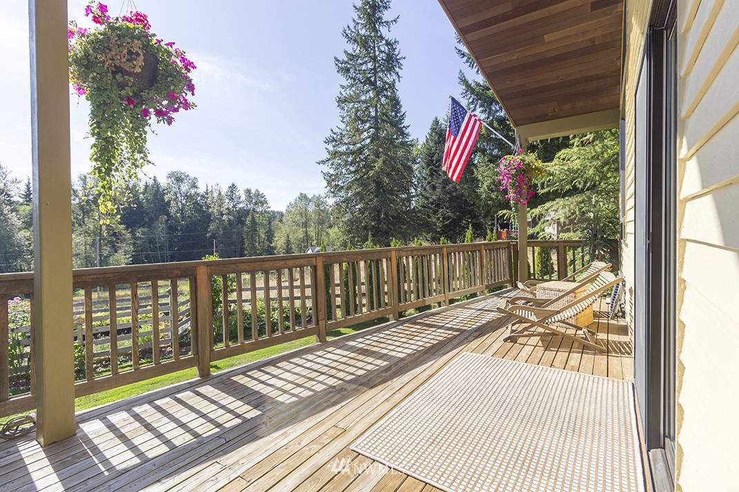 16921 Newberg Road Snohomish, WA 98290 - Photo 22 of 25