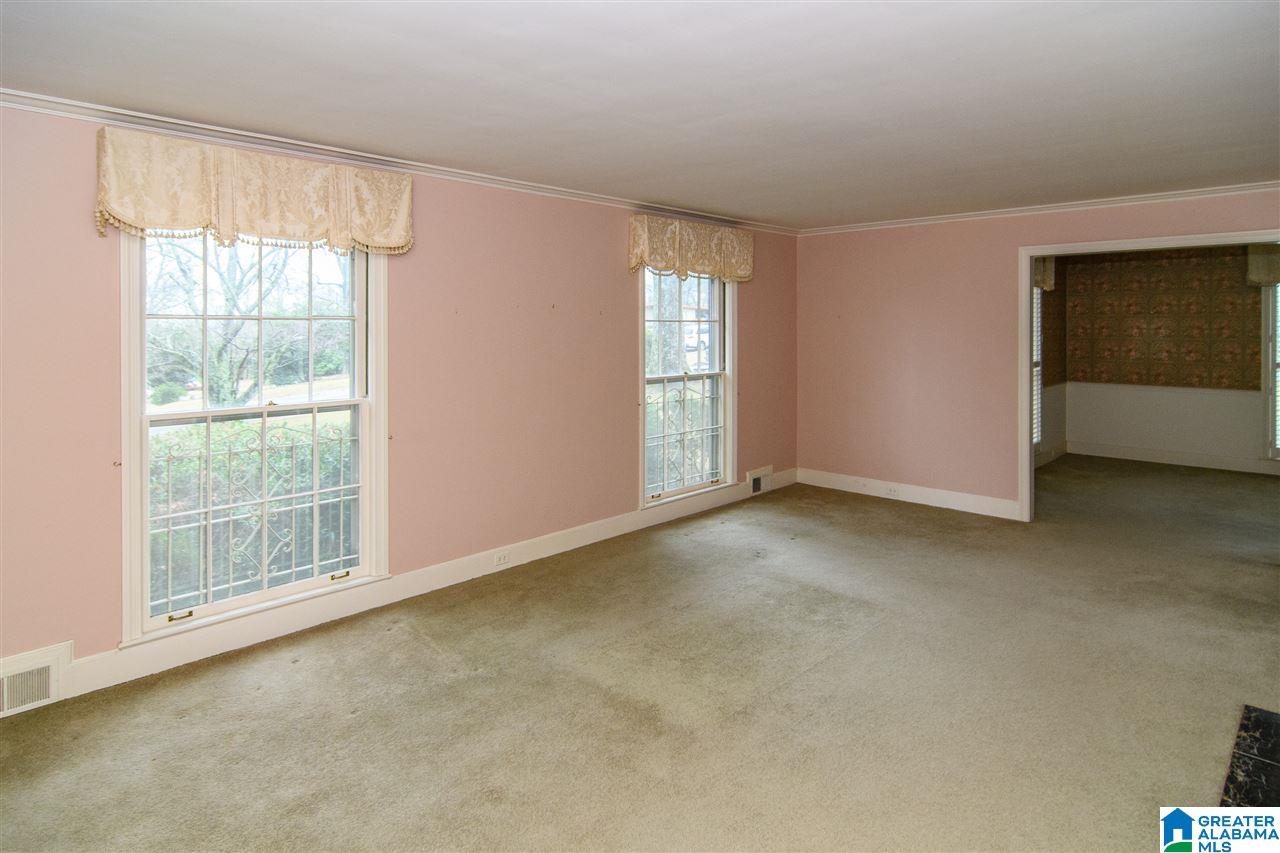 2508 Shades Crest Road Birmingham, AL 35209 - Photo 8 of 37