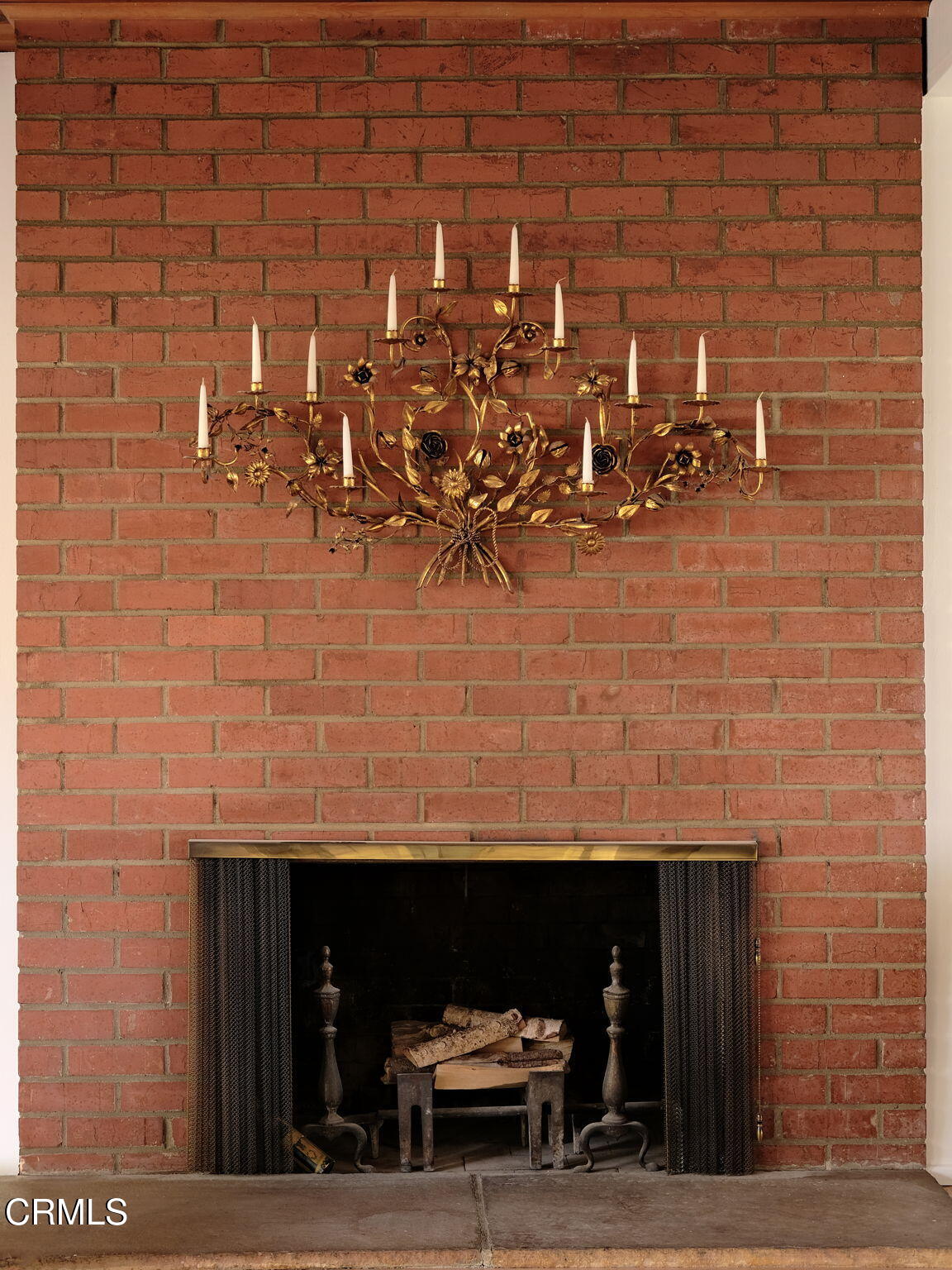 1190 Riviera Drive Pasadena, CA 91107 - Photo 12 of 36 a view of a door and chair