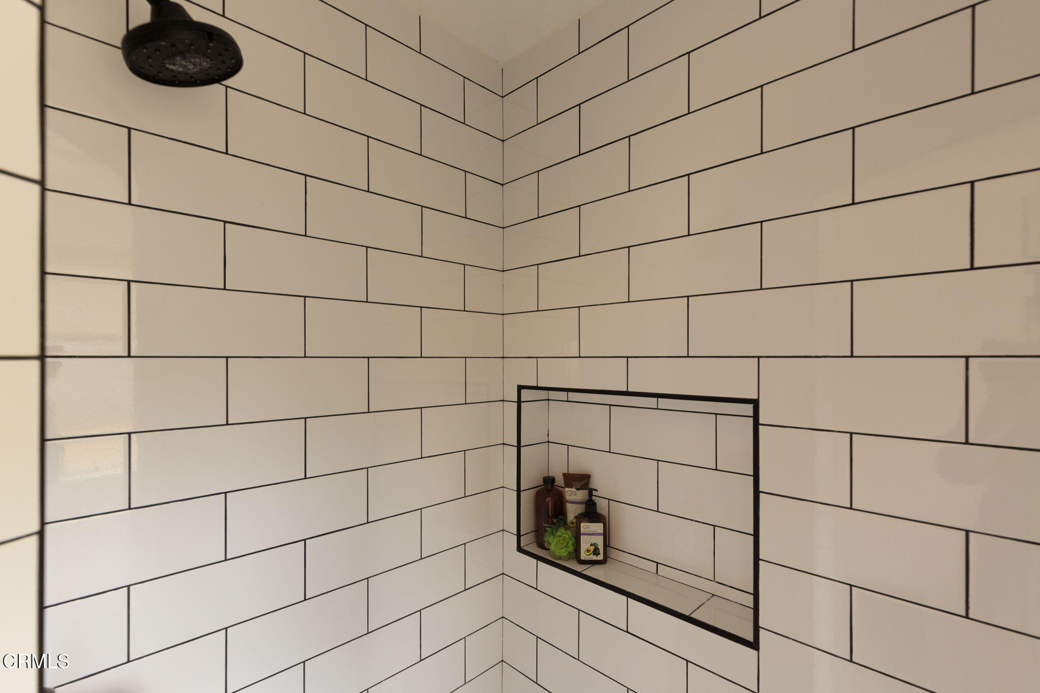 1190 Riviera Drive Pasadena, CA 91107 - Photo 25 of 36