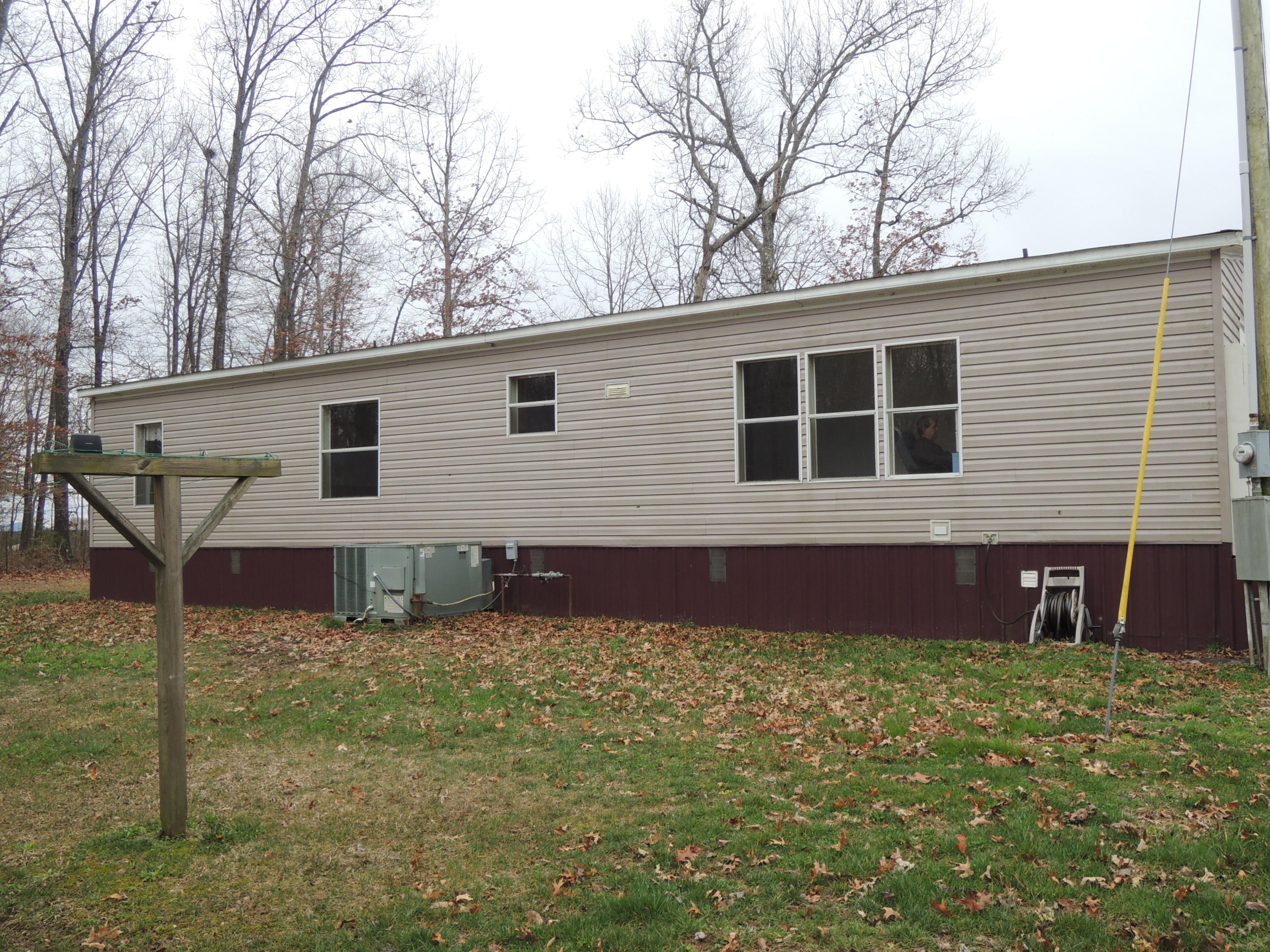 848 Meister Hills Road Deer Lodge, TN 37726 - Photo 5 of 22 DSCN6082