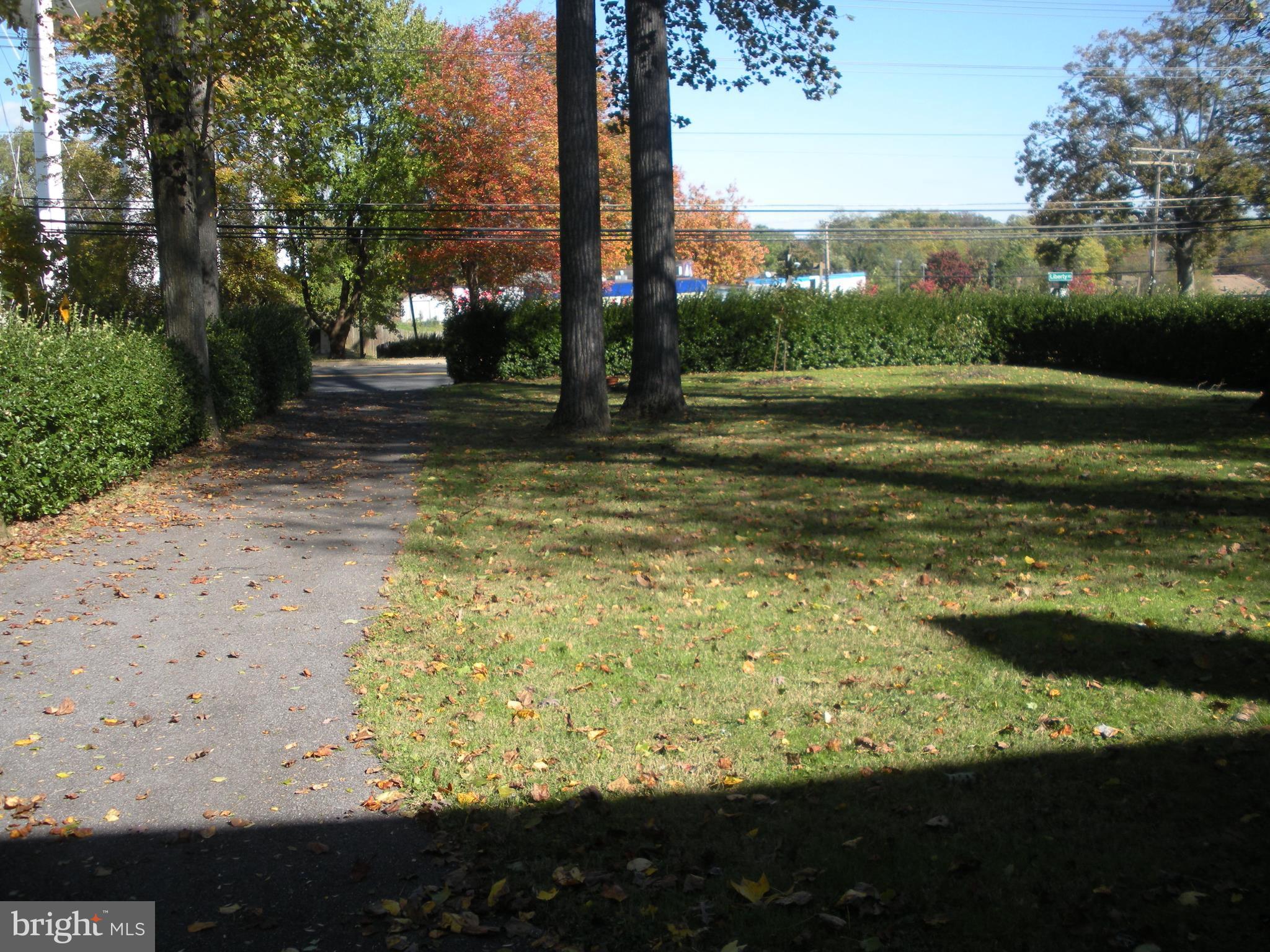 10001 Liberty Road Randallstown, MD 21133 - Photo 4 of 6 ~Front driveway to Liberty Road.