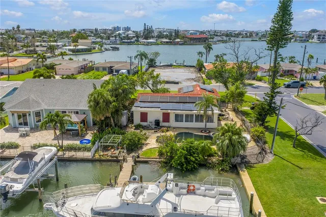 $770,000 | 557 Crystal Drive, Madeira Beach, FL 33708