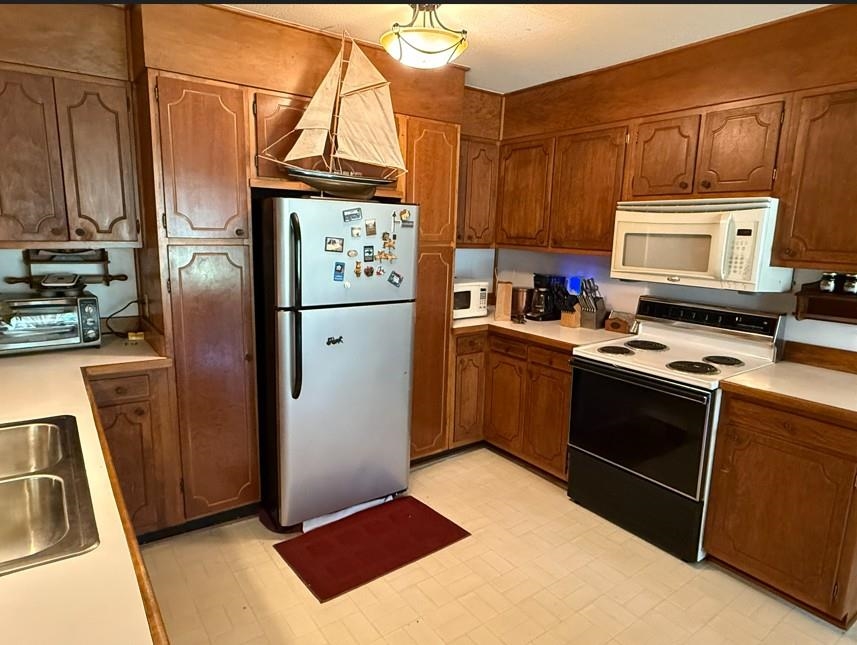 2653 Patty Road Cades, SC 29518 - Photo 13 of 41
