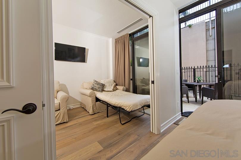 939 Coast Boulevard, Unit 104 La Jolla, CA 92037 - Photo 18 of 29