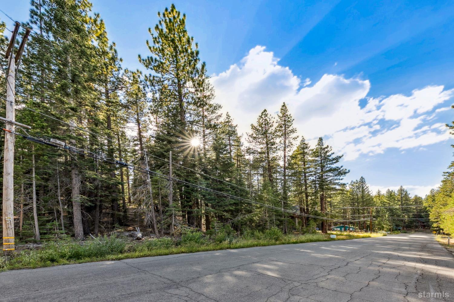 1948 Jicarilla Drive South Lake Tahoe, CA 96150 - Photo 6 of 19