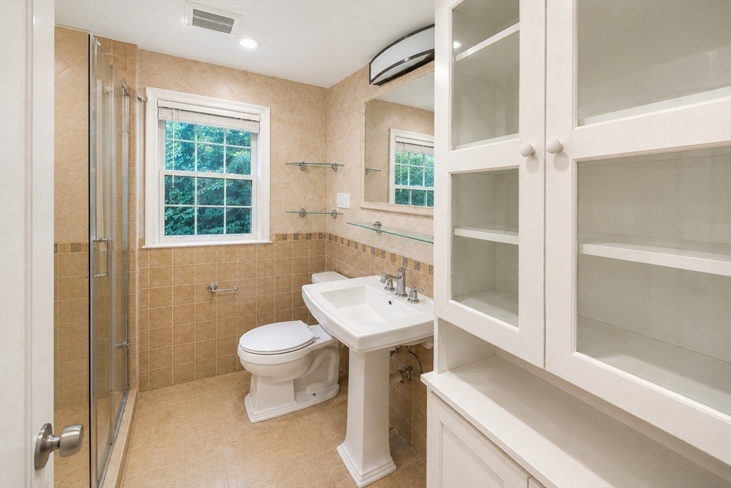 12 Platt Road Boston, MA 02135 - Photo 19 of 28