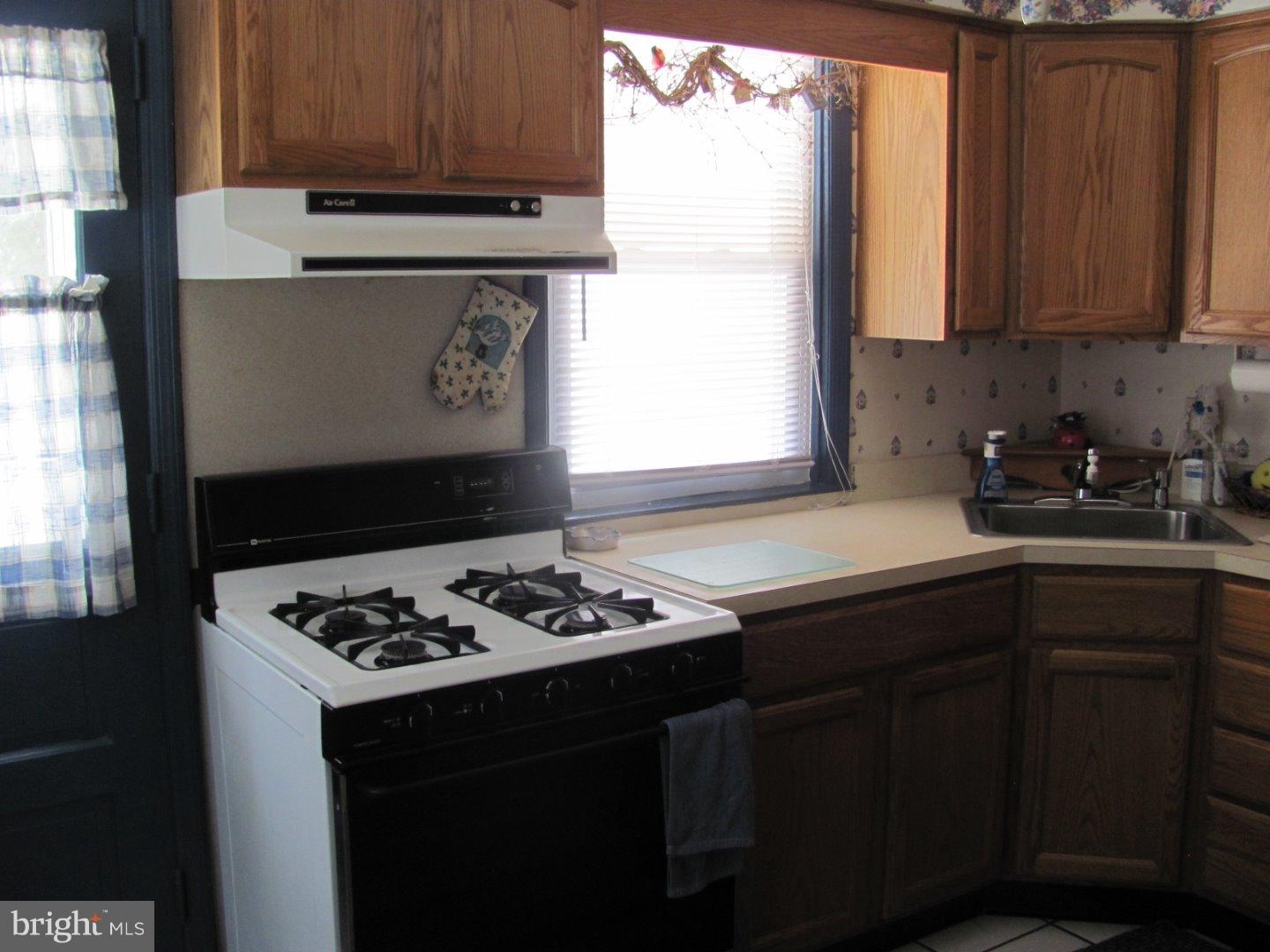 808 Haverford Road Ridley Park, PA 19078 - Photo 6 of 15