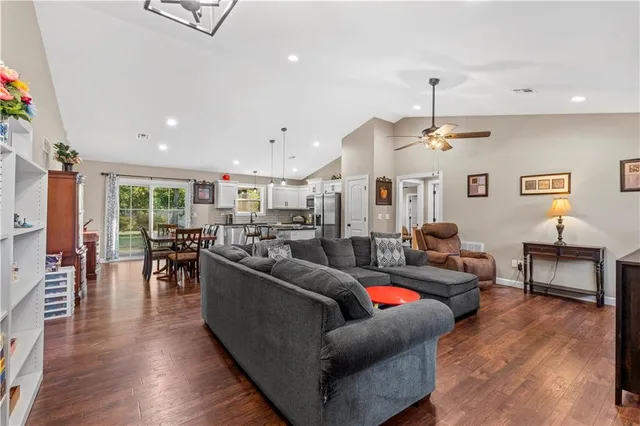 $272,000 | 317 Deer Run Drive, Nevada, MO 64772