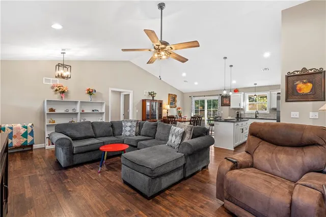 $272,000 | 317 Deer Run Drive, Nevada, MO 64772