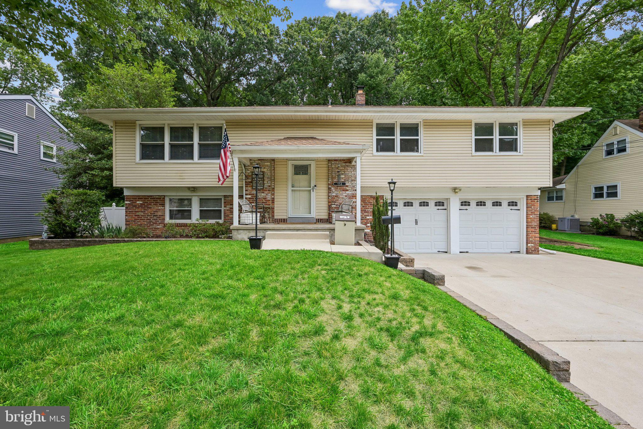 114 Chatham Road Mount Laurel, NJ 08054 - Photo 1 of 25