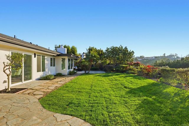 $2,099,888 | 2830 Esturion Place, Carlsbad, CA 92009