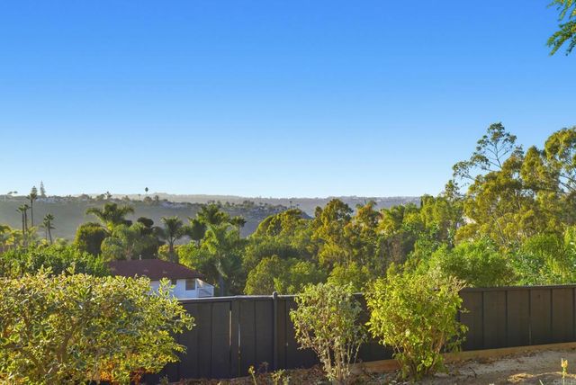 $2,099,888 | 2830 Esturion Place, Carlsbad, CA 92009