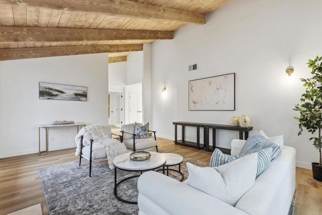 $2,099,888 | 2830 Esturion Place, Carlsbad, CA 92009