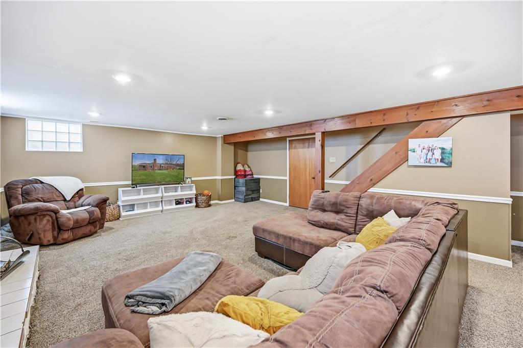 516 Wallace Run Road Darlington, PA 16115 - Photo 33 of 41 Spacious room for entertaining, relaxing, etc. - view 2